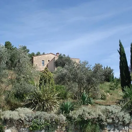 Podere Croci, 400yr Monastery Villa, Pool, 16 Guests Вилла *