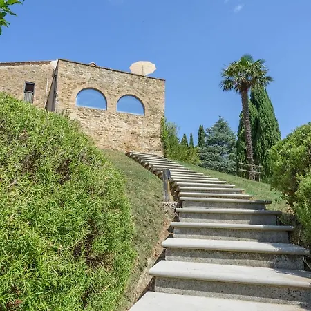 Podere Croci, 400yr Monastery Villa, Pool, 16 Guests Вилла Rivalto