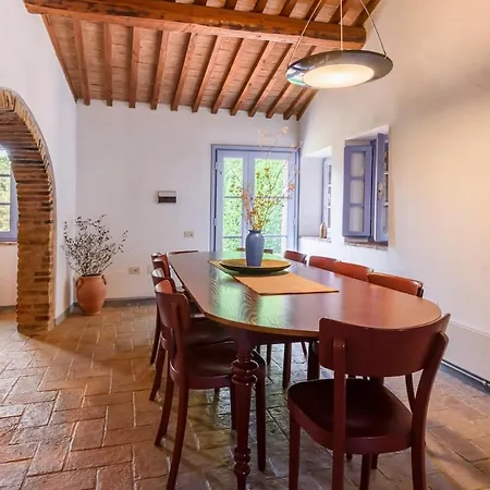 Podere Croci, 400yr Monastery Villa, Pool, 16 Guests * Rivalto
