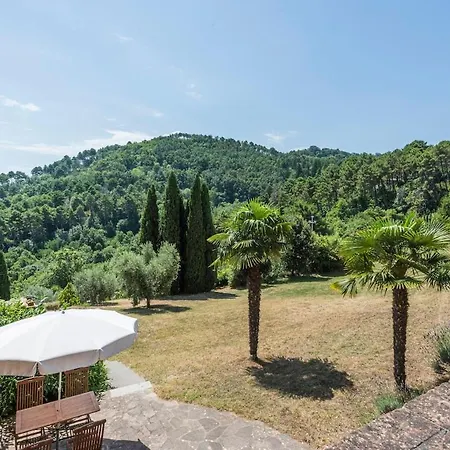 Вилла Podere Croci, 400yr Monastery Villa, Pool, 16 Guests *
