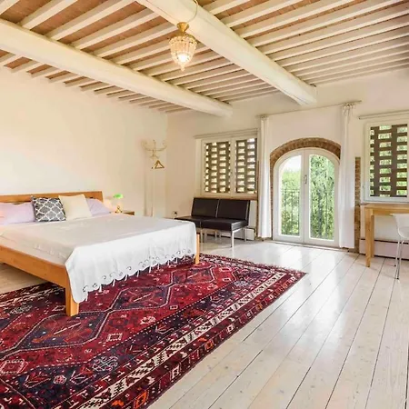 Podere Croci, 400yr Monastery Villa, Pool, 16 Guests Вилла Rivalto